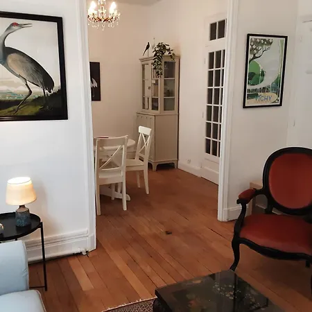 Apartment Les 4 Chemins Vichy