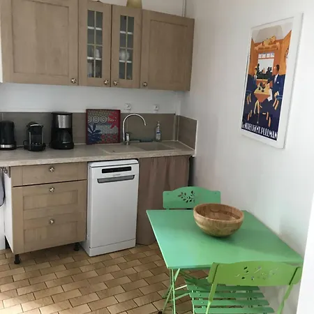 Apartment Les 4 Chemins
